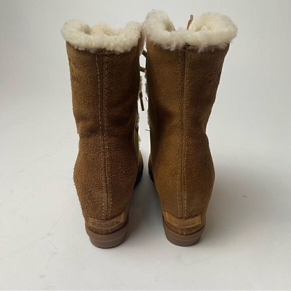 Sorel Joan of Arctic Mid Lace Up Wedge Elk Camel Brown Leather Shearling 9.5 - Picture 3 of 5